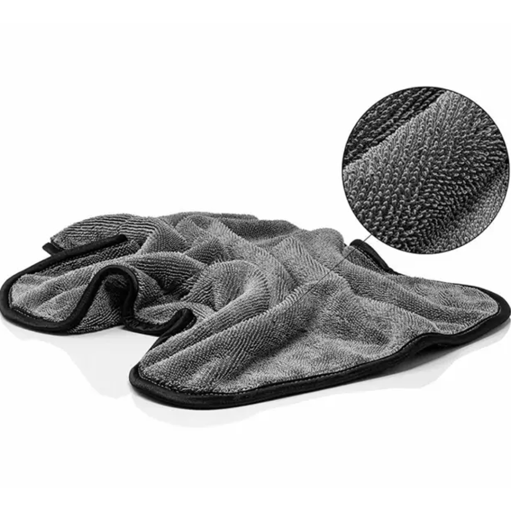 حوله خشک کن بدنه خودرو سایز بزرگ 75×45 رویال دیتیل با الیاف نانو و جذب بالا، انتخابی حرفه‌ای برای خشک‌کردن سریع و بی‌خط‌وخش.