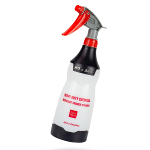 اسپری آبپاش تخصصی مکس شاین مشکی یک ابزار حرفه‌ای برای اسپری یکنواخت محلول‌ها است و با کیفیت ساخت بالا، نازل قابل تنظیم و بدنه مقاوم، مناسب دیتیلرهای حرفه‌ای می‌باشد.