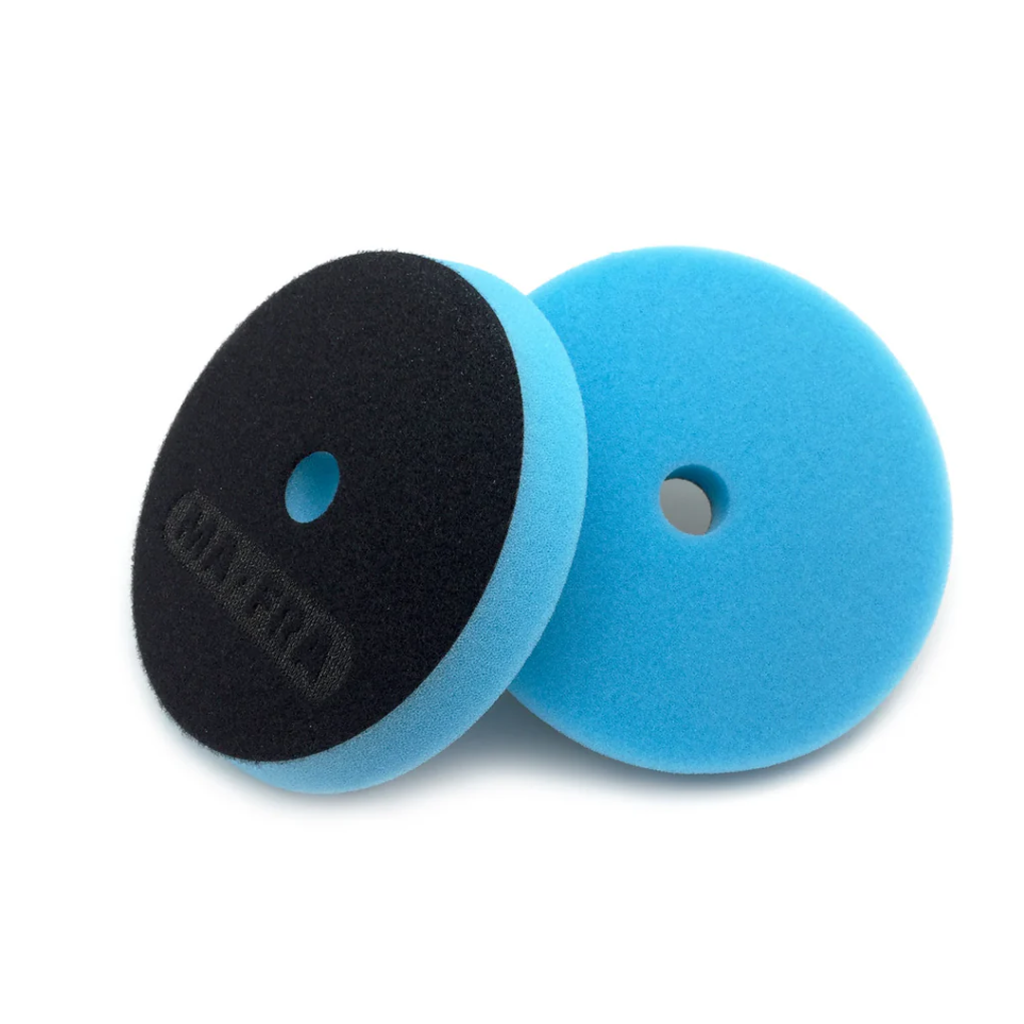 پد پولیش متوسط مفرا MAFRA Slim Blue 150 یک گزینه حرفه‌ای برای پولیش‌کاران است که به دنبال حذف خطوط متوسط و افزایش براقیت رنگ هستند. این پد با طراحی اسلیم و فوم متراکم، کنترل و ثبات بالایی در زمان کار فراهم می‌کند.